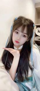 明星何俊